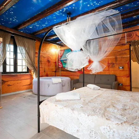 Liebeshotel Suite Romantica Con Spa Privata, Idromassaggio E Sauna