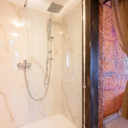 Suite Romantica Con Spa Privata, Idromassaggio E Sauna * Francavilla Al Mare